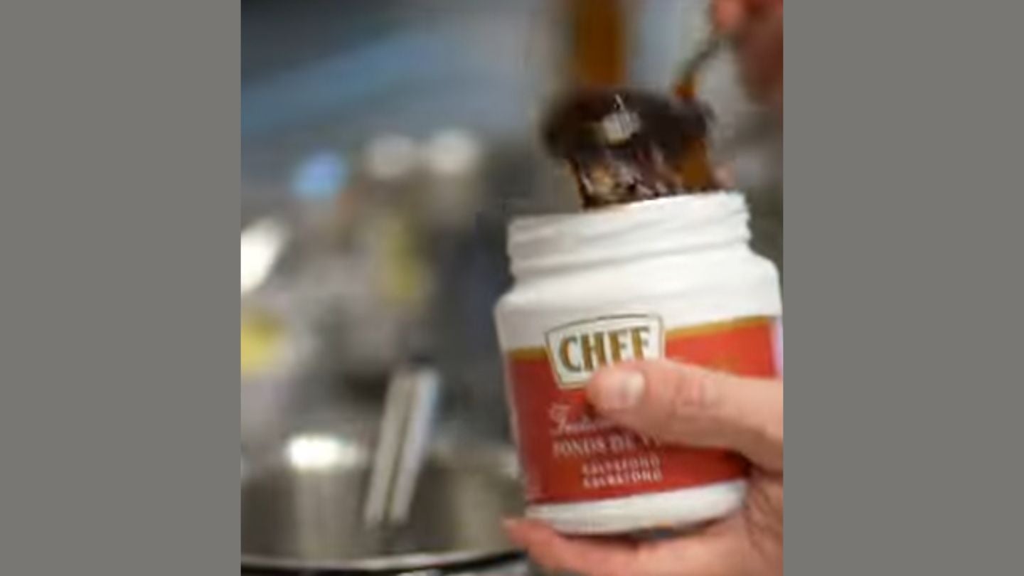 Utilisez les fonds CHEF® pour une base de sauce prête à l’emploi !