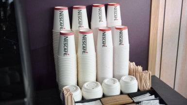 gobelets-machine-à-café-professionnelle-entreprise