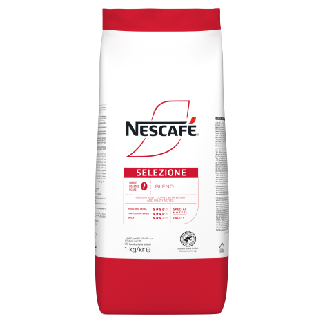 Nescafé Selezione coffee bag, 1 kg, featuring a red and white design, labeled as a medium body blend with woody and fruity